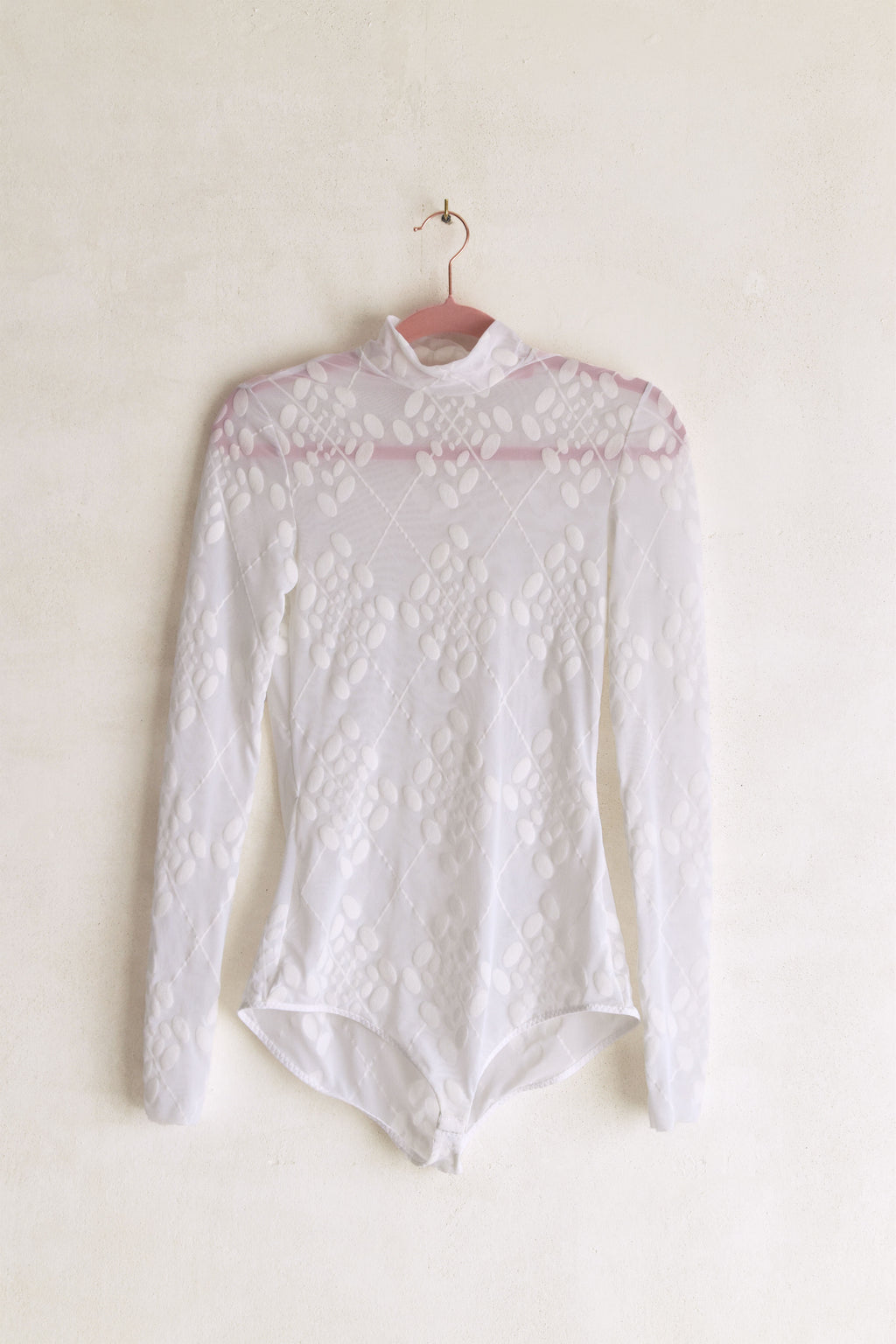 Diamond Dot Body Ivory