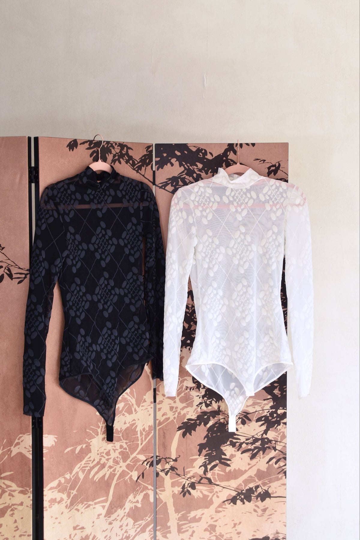 Diamond Dot Body Ivory